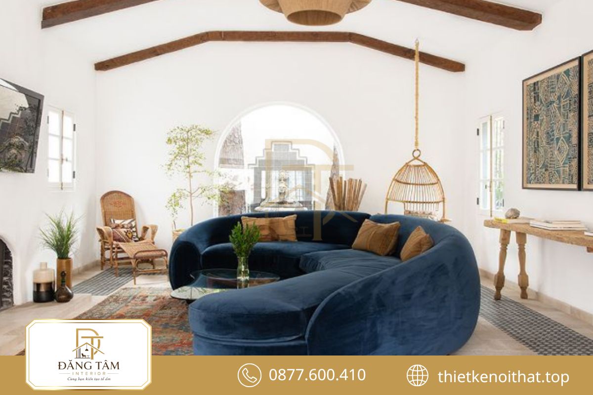 Bảng màu phong cách nội thất Địa Trung Hải nổi bật với trắng kem, xanh biển và sắc cát thư giãn