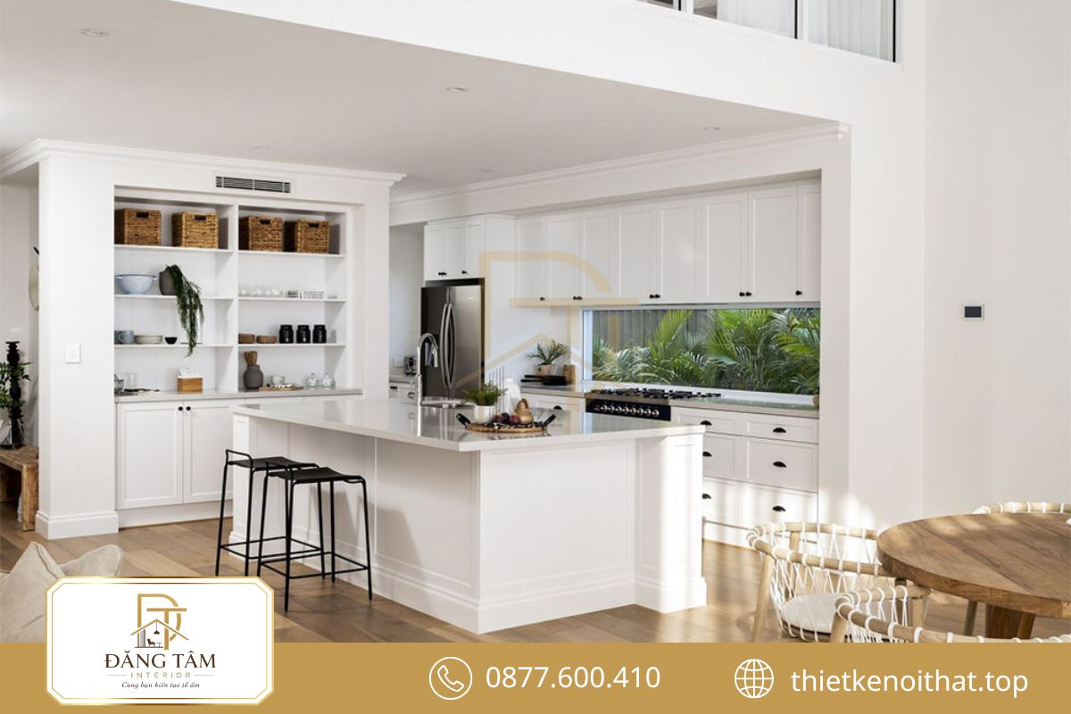 Cải tạo đúng trọng tâm giúp nhà chữ L đẹp hơn mà vẫn kiểm soát ngân sách