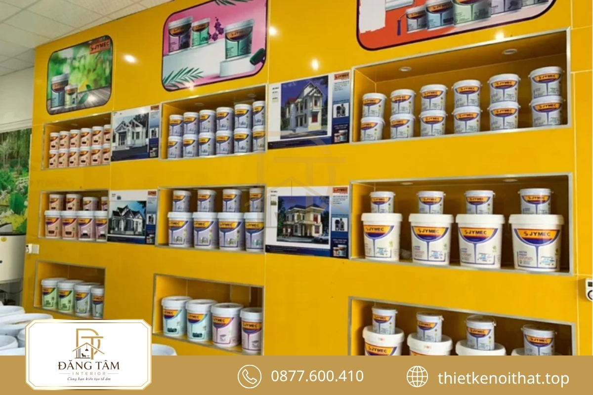 Showroom nhiều thương hiệu phân khu rõ ràng giúp khách thuận tiện lựa chọn