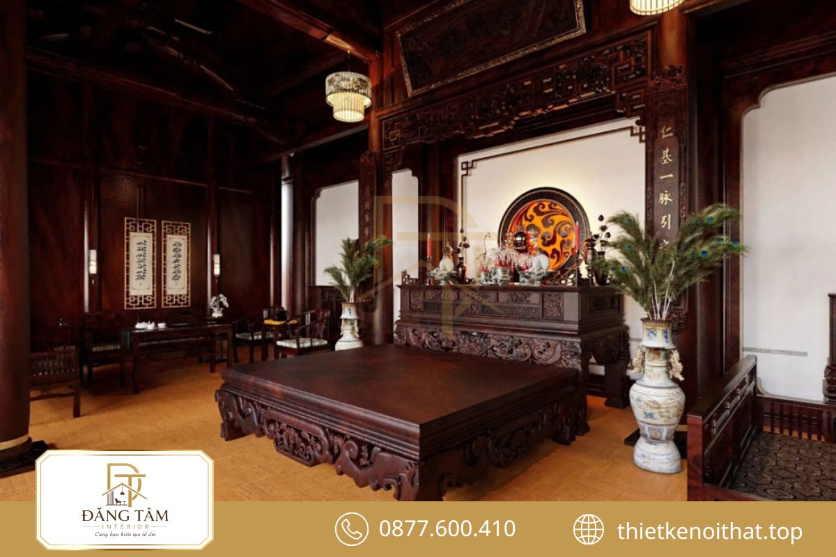 Phòng thờ biệt thự giữ nét trang nghiêm qua vật liệu gỗ và bố cục tinh tế