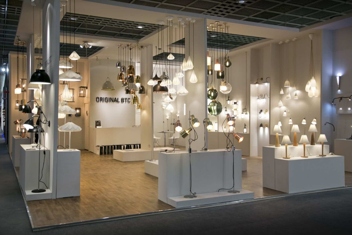 Mẫu Thiết Kế Showroom Đèn Trang Trí Đẹp Mắt